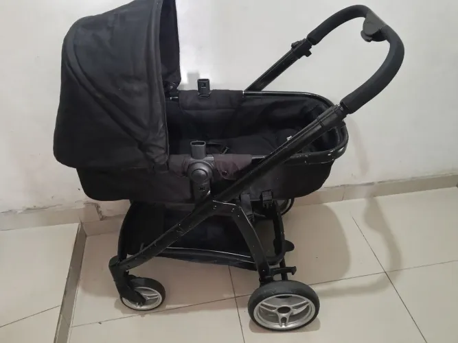 Carrinho infanti Moisés