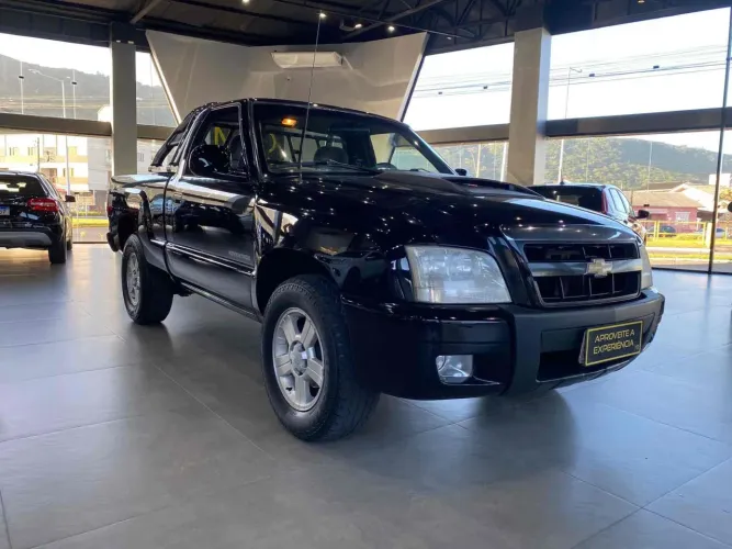 Chevrolet S10 Pick-up Advantage 2.5 Flex 4X2 CD 2011