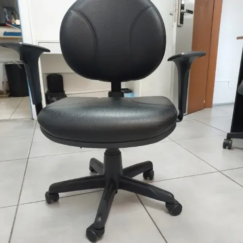 Cadeira escritório secretária
