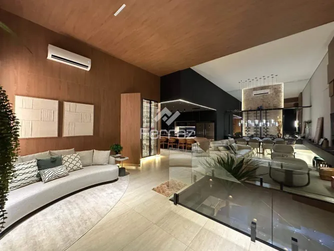 Casa em condomínio fechado à venda, 4 quartos, 4 suítes, 4 vagas, Granja Marileusa - Uberl