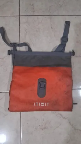 Bolsa impermeável ITIWIT (decathlon)