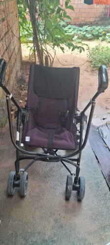 Cadeira de alimentação e carrinho de passeio