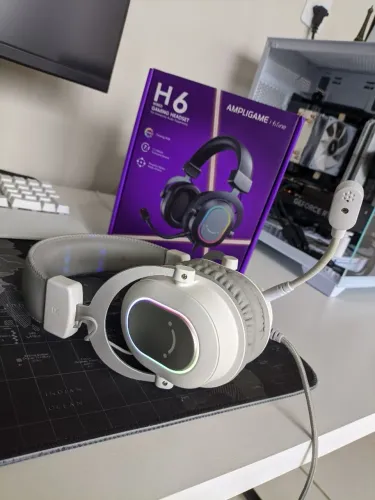 Fone Headset Gamer Fifine H6 Branco RGB Semi-novo! 