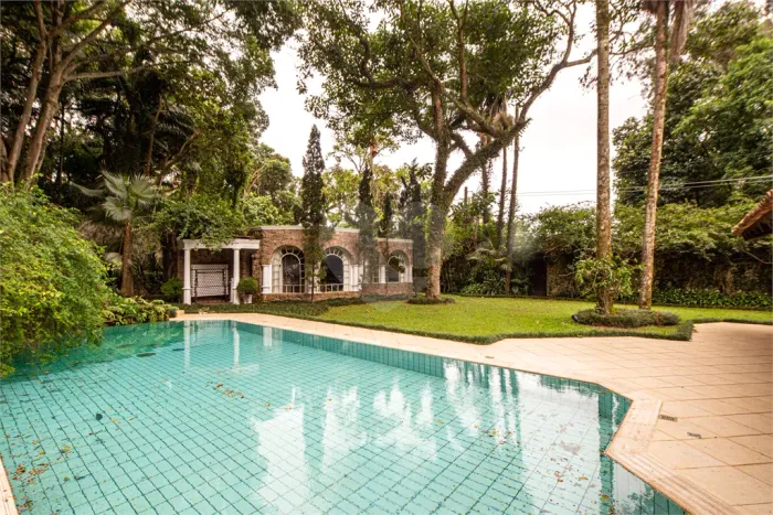 Casa à venda com 4 suítes no condomínio Chacara Flora, São Paulo - SP