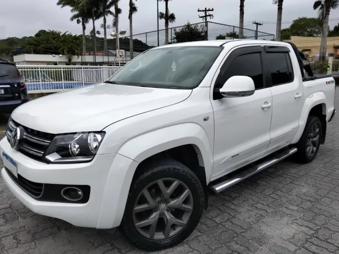Volkswagen Amarok High.cd 2.0 16V TDI 4X4 Dies. AUT 2015