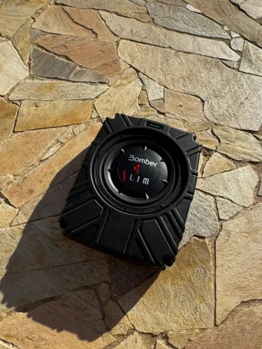 Combo Som Automotivo: Caixa Selada Bomber Slim 10" 200W + Módulo Taramps TS 400x4