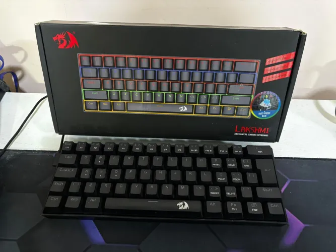 Teclado Mecânico Gamer Redragon - Completo na Caixa