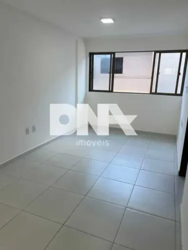 Apartamento : Padrão / Residencial / Intermares