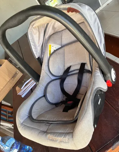 Bebê conforto. Fisher Price.estado de novo!!