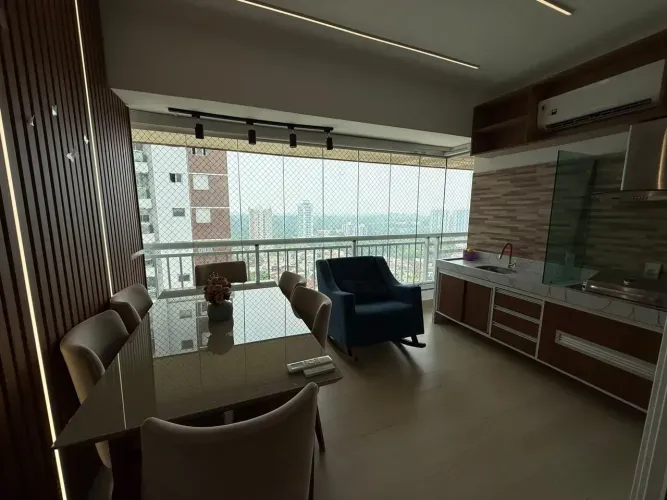 DOM PEDRO. COND. LIVING CONFORT.  MOBILIADO. 3 SUITES, SALA PARA 3 AMBIENTES E 2 VAGAS.