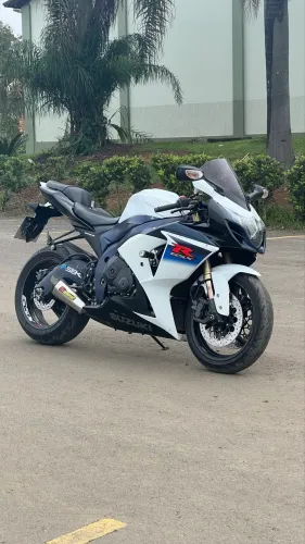 GSX-R 1000 IMPECÁVEL