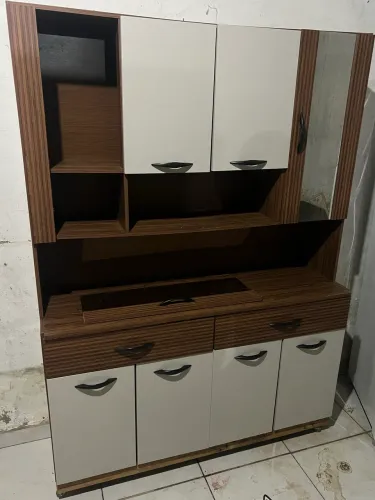 Vende-se um Armário de Cozinha Compacto Kit?s Paraná modelo Golden