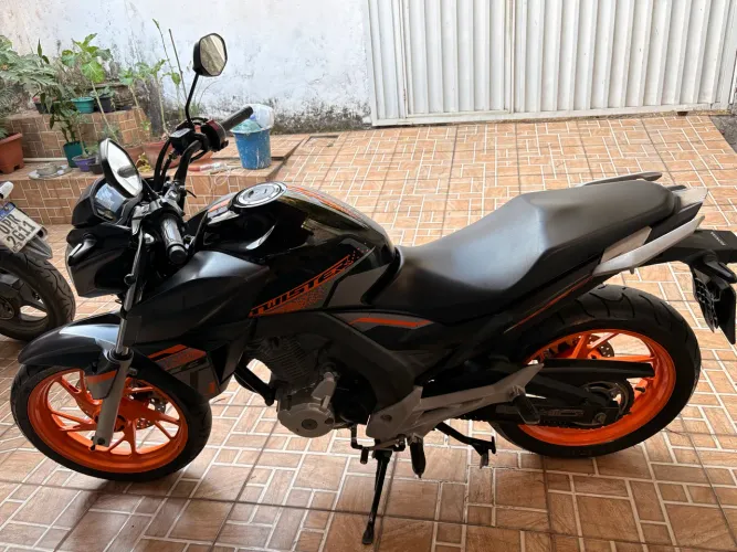Honda Twister ABS 2021