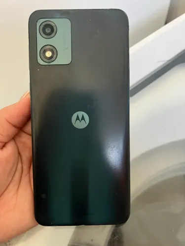 Vendo celular moto E 13