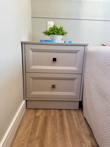 Mesa de cabeceira 