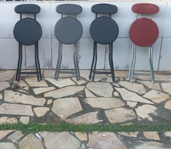 Banquetas retráteis
