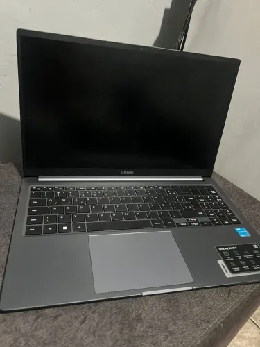Notebook galaxy book 4