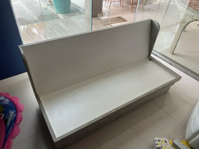 Vende se sofá
