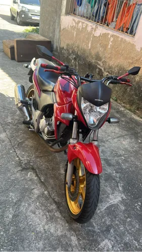 VENDO CB300R 2015, MOTO NOVA
