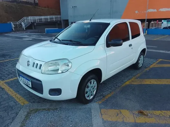 Fiat Uno Vivace 1.0 EVO Fire Flex 8V 3P 2014