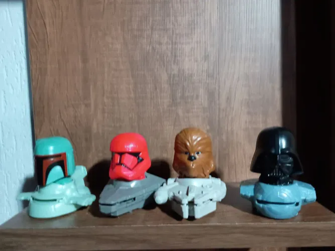4 bonecos naves star Wars McDonald's usados na condição das fotos