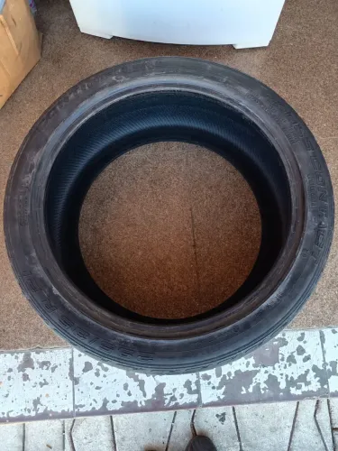 2 pneus Continental 295/35 R21