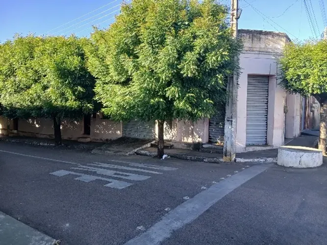Vende-se conjunto de casas em esquina - Bairro São Miguel, Juazeiro do Norte/CE