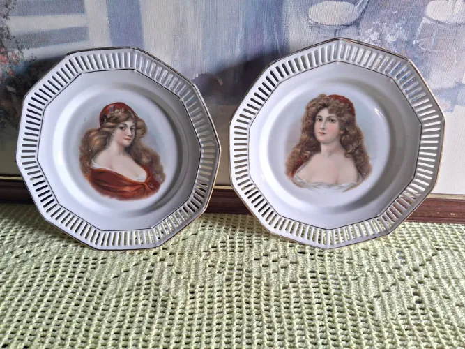 2 pratos Porcelana Bavária 22x22 Centímetros Cada