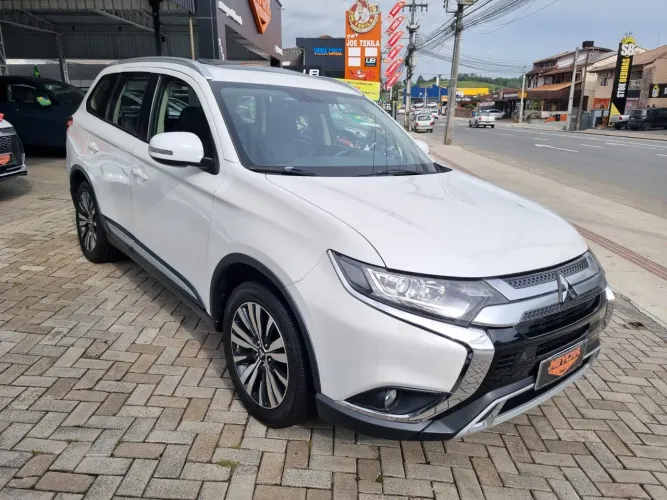Mitsubishi Outlander HPE 2.0 16V 5P Aut. 2019