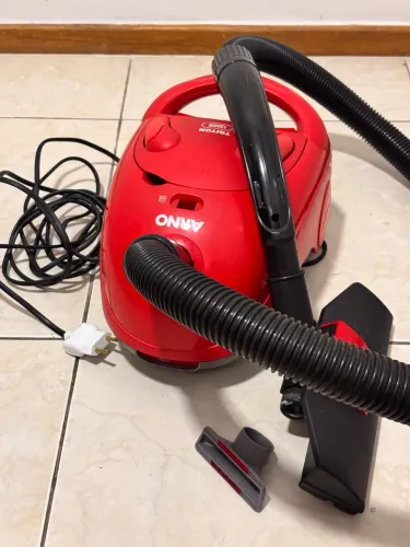 Aspirador Arni Triton 1300W 