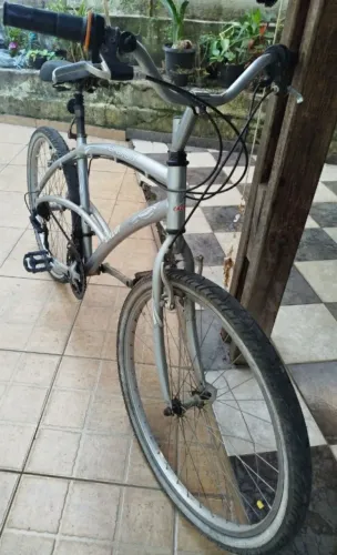Bicicleta Caloi 100 aro 26 rodas de alumínio