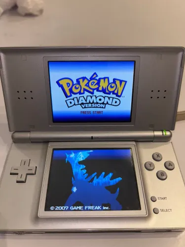 Nintendo DS Lite