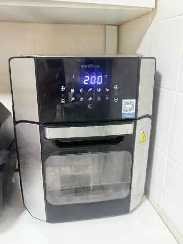 Air fryer Britânia