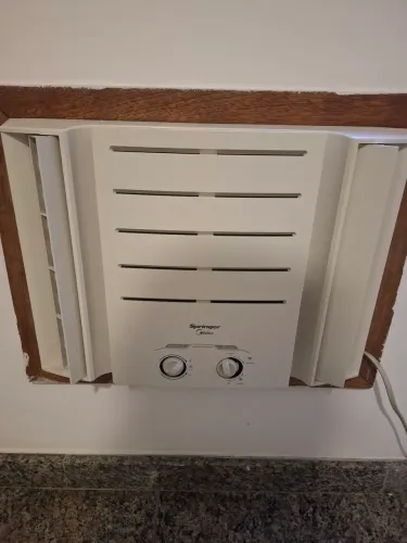 AR CONDICIONADO JANELA SPRINGER MIDEA FRIO 7.500