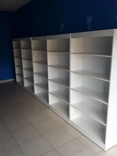 Armário prateleira em mdf tipo estante, colmeia,  nicho preço promocional 