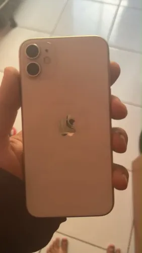 iPhone 11 troca em prata
