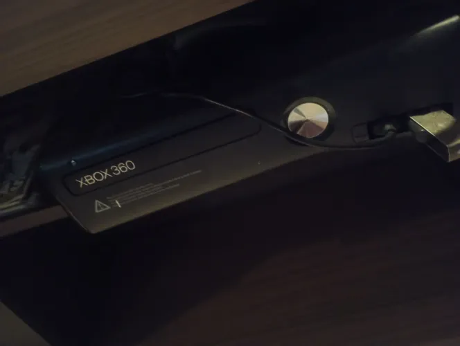 Troca Xbox destravado e um celular A15 Samsung 128gb  troco em bicicleta ?