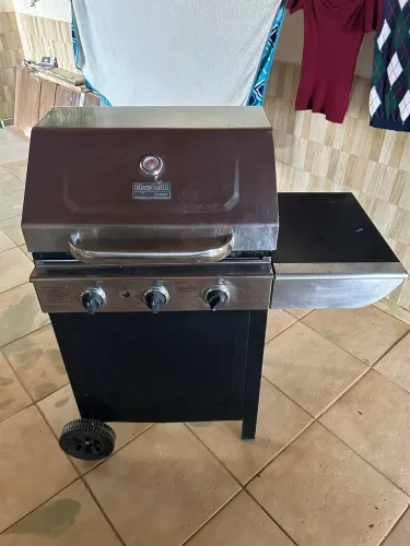 Churrasqueira Americana Gás/Carvão Char-Broil