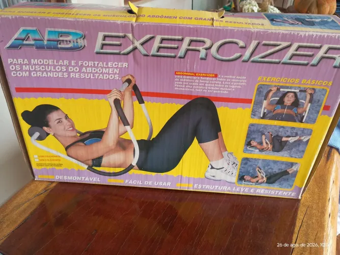Aparelho de exercício abdominal