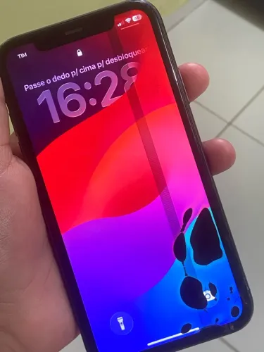 iPhone 11