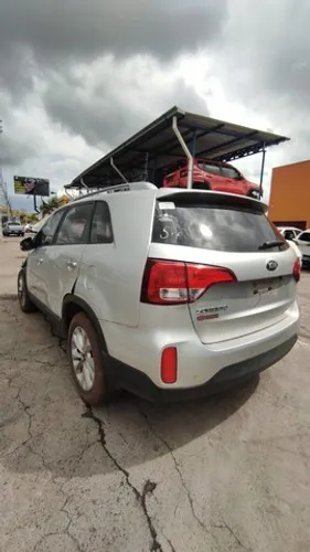 Sucata Kia Sorento EX 2.4 2014 para retirada de peças 