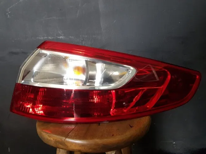Lanternas traseira original Renault fluence 10/15