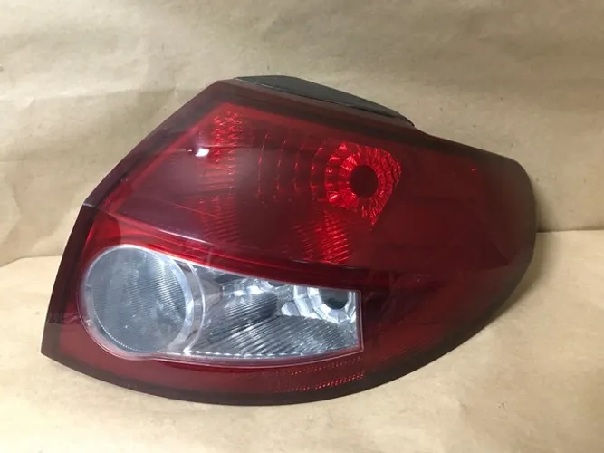 Lanterna Ford ka direito passageiro 
