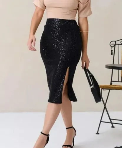 Saia de festa em paetê veste m/g preta com elástico na cintura