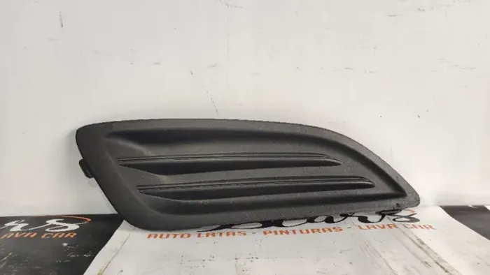 Moldura Farol Milha Lado Direito New Fiesta 2014/2015/2016/2017