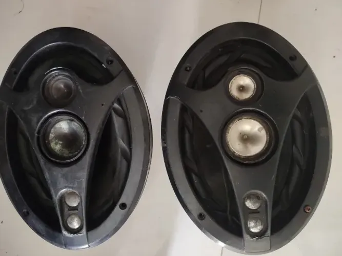 Par Alto Falante Para Carro Subwoofer Bomber Speakers 6x9
