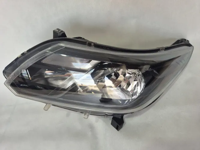 Farol Esquerdo S10 Trailblazer friso preto 2017 2018 2019 