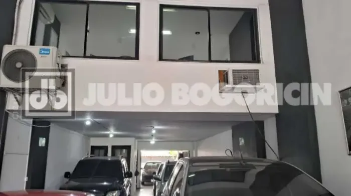 JBB71383 Barra da tijuca Loja comercial Ampla Excelente Localização