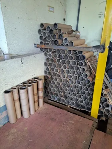 Vendo 200 Rolos de Papelão - Tubetes X 0.50cm para Strech 