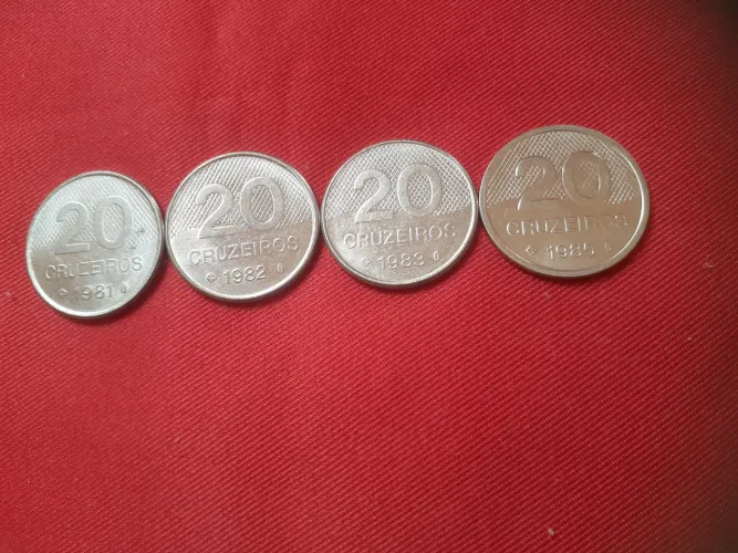 Moedas de 20 Cruzeiros - Coleção 1981 a 1985